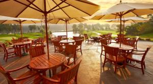 River-Creek-Club-Leesburg-VA-patio-dining-560x310_rotatingGallerySub